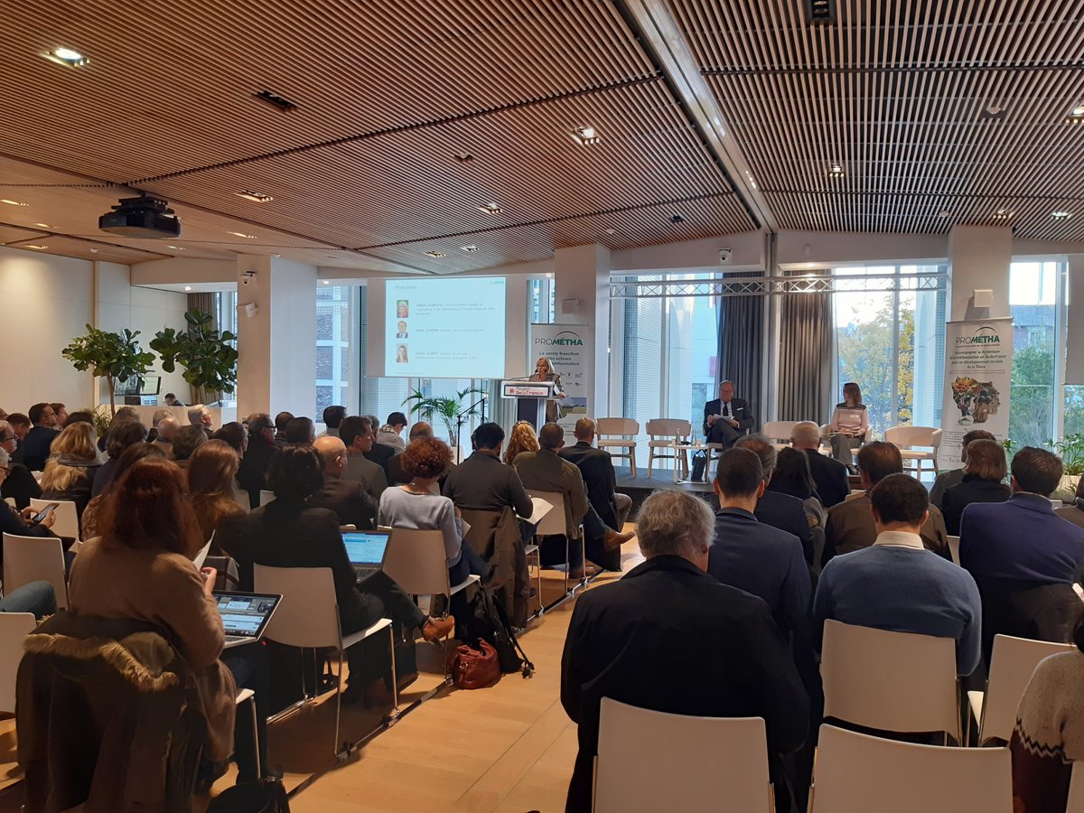 Les rencontres franciliennes de la méthanisation à la <a href="/regionidf/">Conseil régional IDF</a> c'est parti ! Une journée pour découvrir et partager ! En introduction, <a href="/VLacroute/">Valérie Lacroute</a> rappelle les enjeux régionaux et le rôle du collectif Prométha. <a href="/CAIDF/">Chambre d'agriculture de Région IDF</a> <a href="/Departement77/">Seine-et-Marne</a> <a href="/CDEssonne/">Département de l'Essonne</a> <a href="/ARECIDF/">AREC Île-de-France</a> <a href="/ademe_IDF/">ADEME Île-de-France</a> @GRTgaz <a href="/GRDF/">GRDF</a>