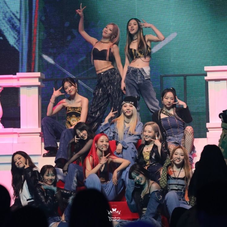 VlCHUU's tweet image. TWELVE OR NONE