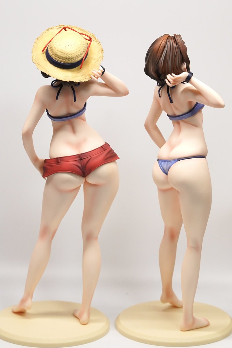 見栄子のホットパンツを脱がす時もビニール等で養生すると色移りを防げるかもしれませんね! 