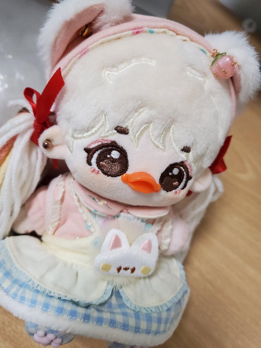 hera_L_'s tweet photo. 뿌~ https://t.co/QoHu3uxUWs