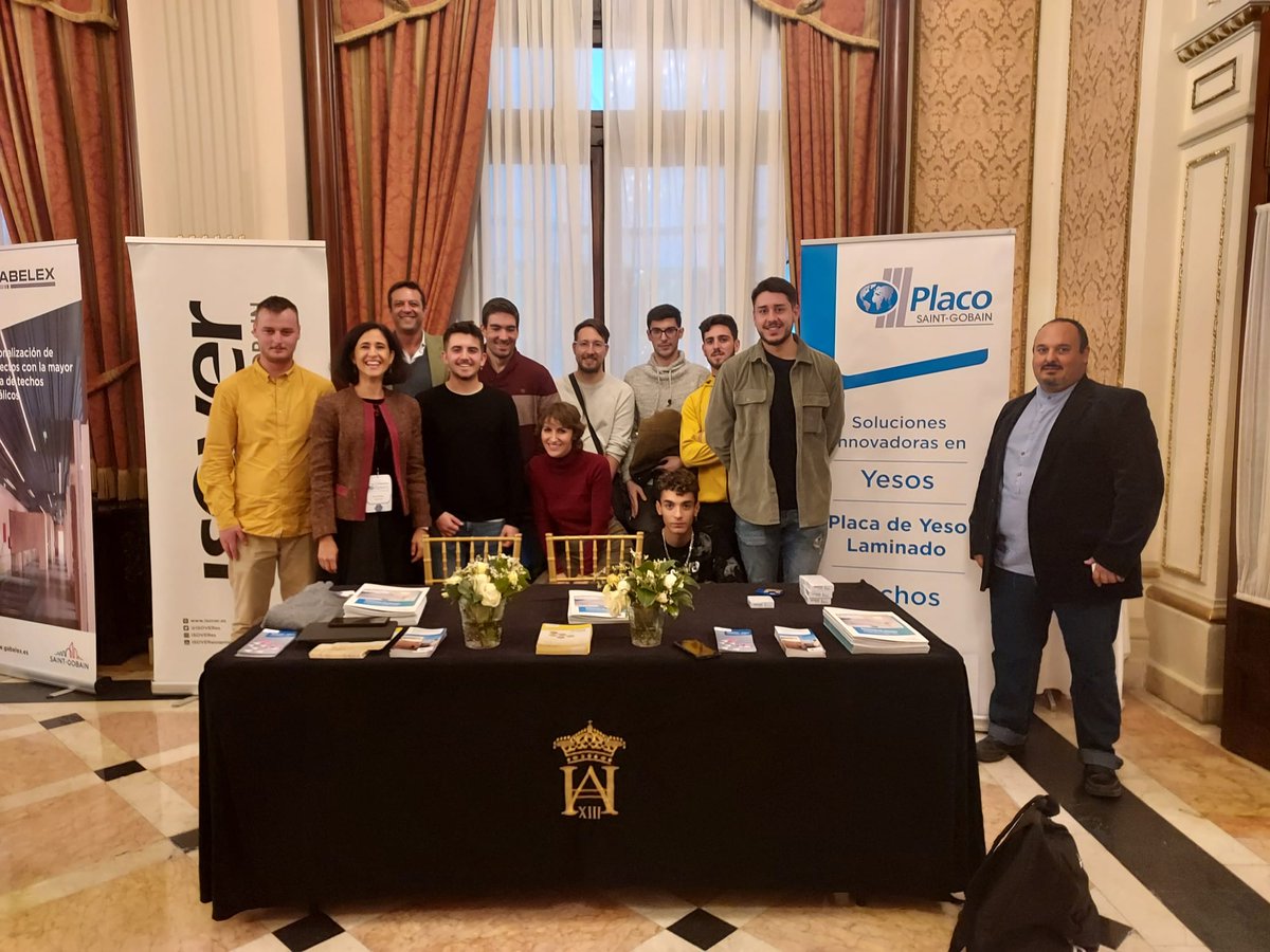 ISOVERes's tweet photo. 📸Nuestra compañera Lucía Velasco, técnico de Soluciones Interiores de Isover y @SGplaco, ha participado en el II Encuentro Profesional @adipaex celebrado ayer en el Hotel Alfonso XIII de Sevilla, dando una ponencia sobre el #ahorro en la instalación.
💛#MakingTheWorldABetterHome https://t.co/iPpAedFne4