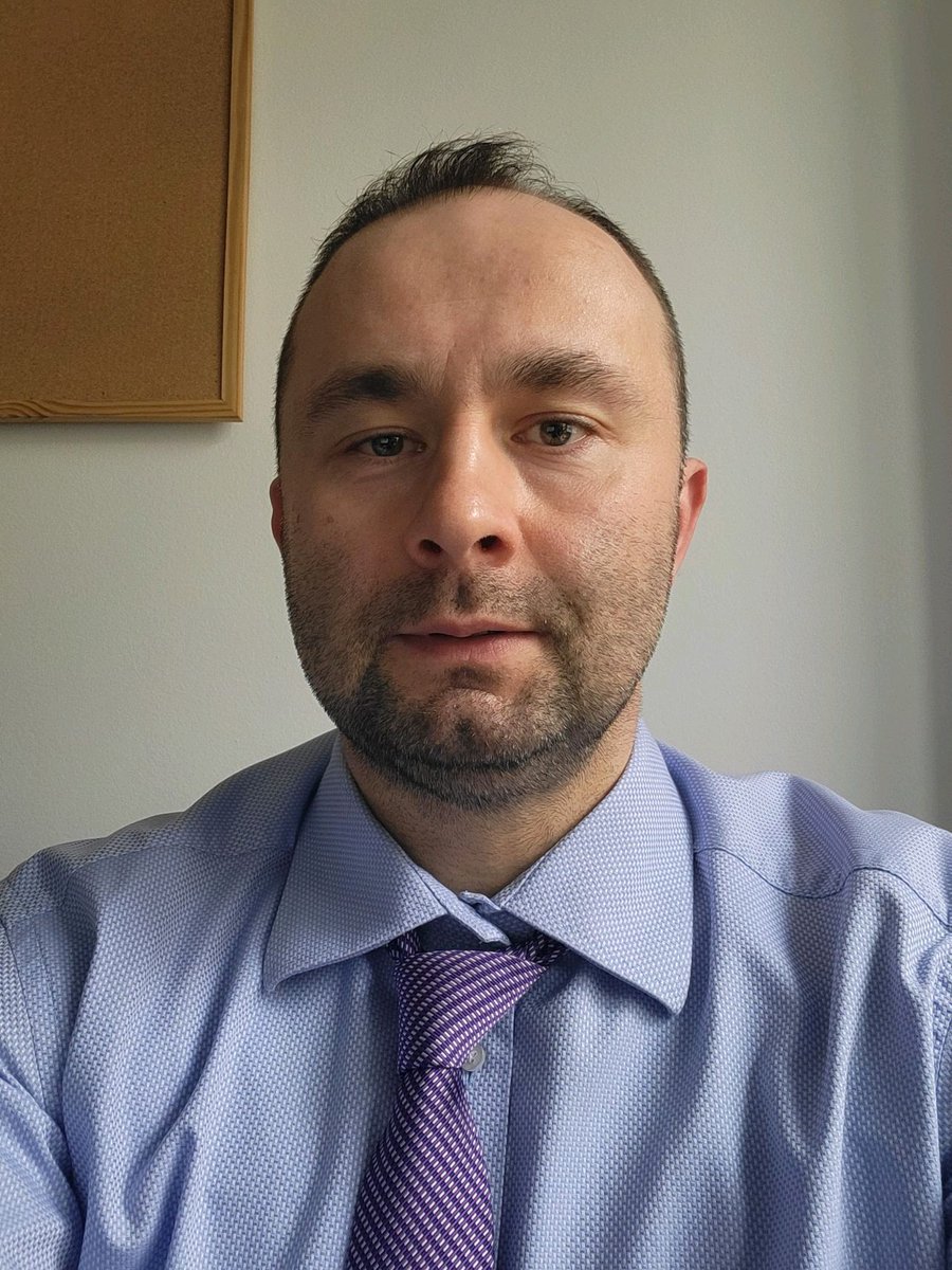 obywatel_mowi's tweet photo. Muszę się tym podzielić ;-)
Pracuję w instytucji, którą wiele osób, nawet z mojego otoczenia ma za taką old schoolową, skostniałą organizację. Wielu myśli, że w #NBP pracuje jeszcze Mieszko I.
Co mnie dzisiaj zaskoczyło? Sprawdź ⬇
https://t.co/QmqYihmsDb
#tatatrener #praca https://t.co/C7bnzxioaU