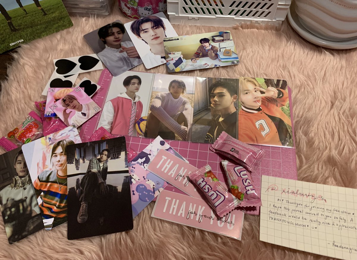 selyvr_'s tweet photo. #xiaMailzs |
Niki basketball pink โ frm @cheonsa0120
Niki dagat fc โ frm @heedeungiie
Niki selca black ver โ frm @dianejanev03
Niki weatherlab selca โ frm @winter_sunnie
I THINK BIAS KO NA SI NIKI???CHAR HAHAA
Thank you for these trusted sellers, And making my prioโs home!! https://t.co/CXbfAjFq7P