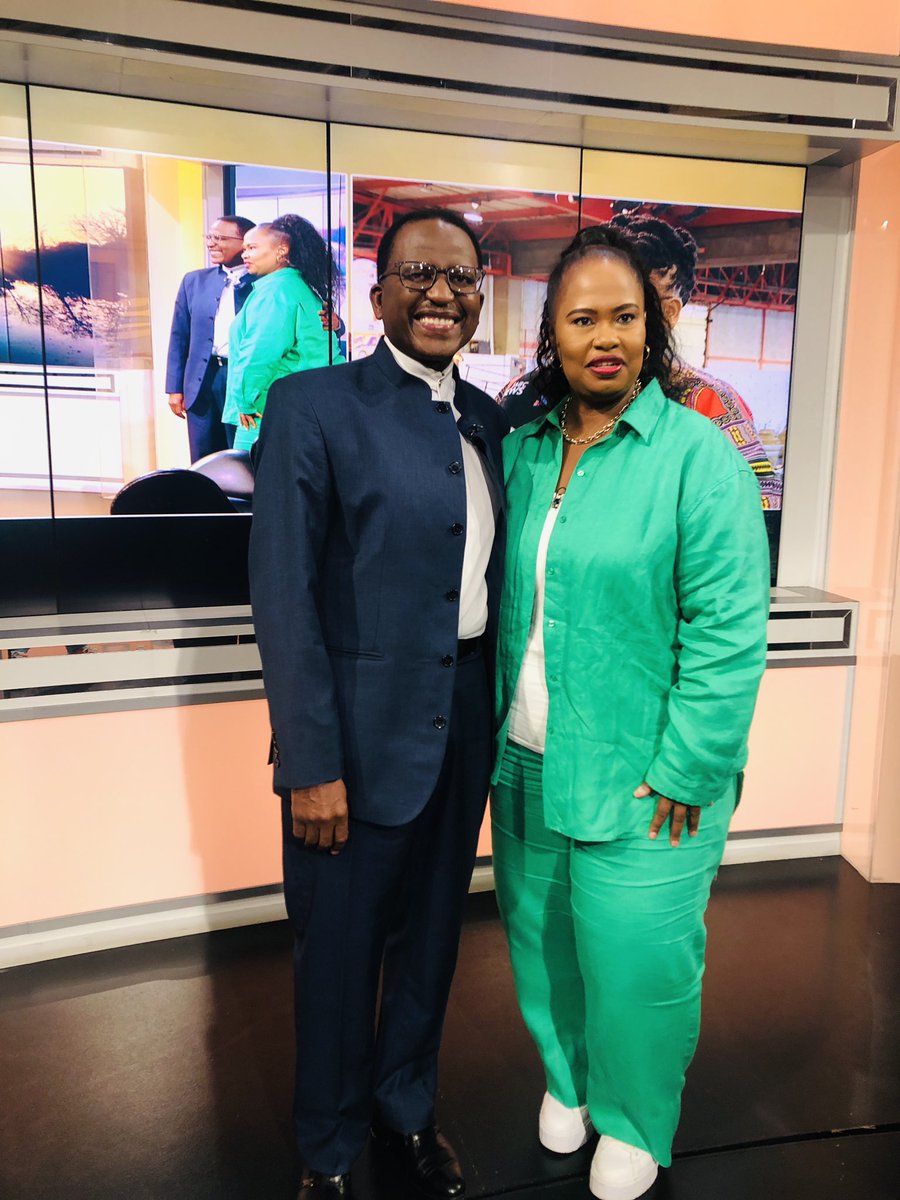 Rhodes_Uni's tweet photo. The Vice-Chancellor, Professor Sizwe Mabizela went to Morning Live this morning to talk about the 50th anniversary of the School of Journalism and Media Studies. We thank the SABC News for the opportunity. https://t.co/vjZWzGkZZT