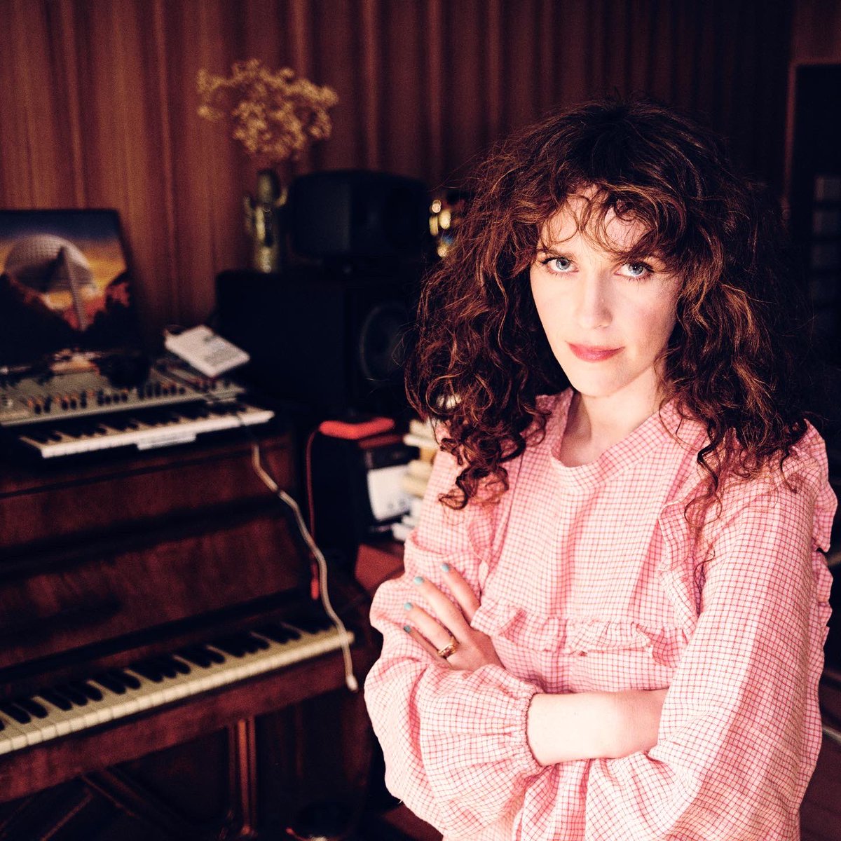 Rae Morris tweet media