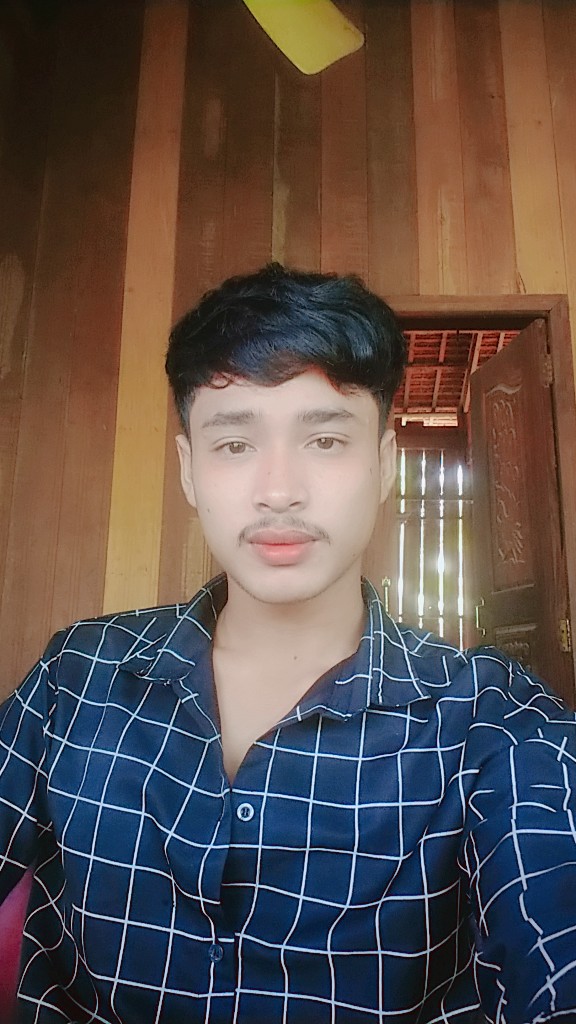 SeavFong96's tweet photo. បើមានអ្នកផេរដើរលេងញុមនឹងឆ្លើយថា ok 👌🤣 https://t.co/ydkAp9HfVU