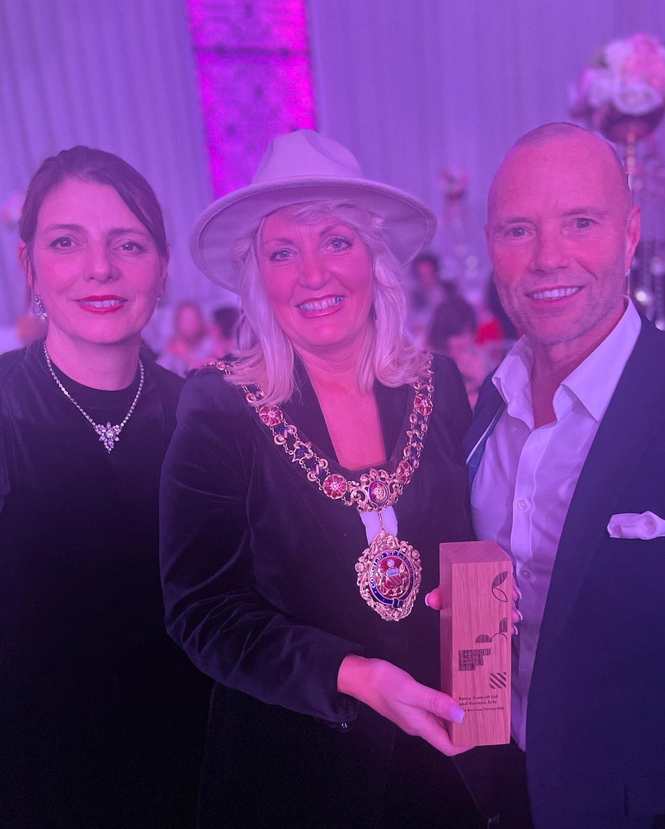 Venture Arts tweet media