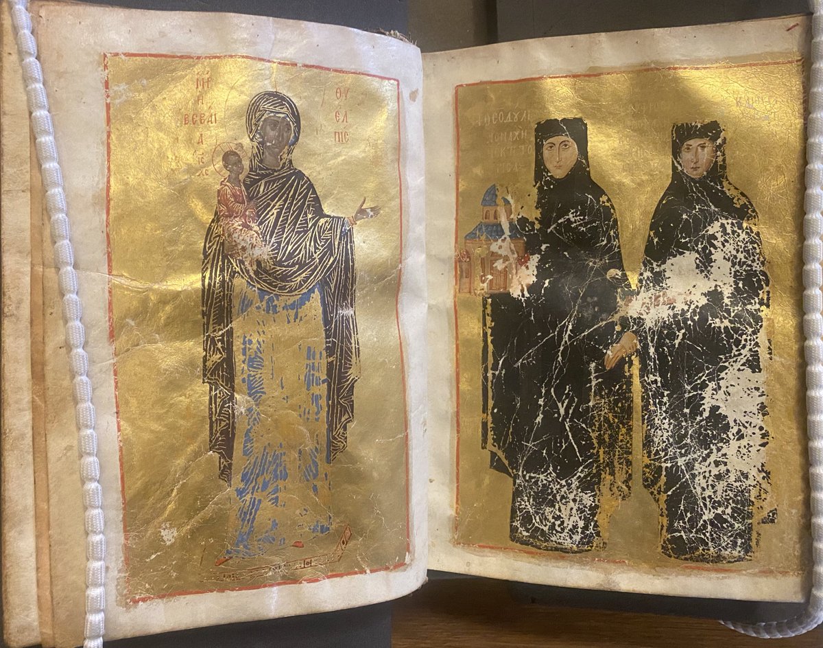 JeVarsallona's tweet photo. 🍀 I am lucky 🍀 
👸🏻 I am always in the best company 👸🏻
❤️ I PalaioLOVE you ❤️

#SureHope #Palaiologoi #ByzantineConstantinople

Thanks @bodleianlibs https://t.co/trnK8wL1ZW