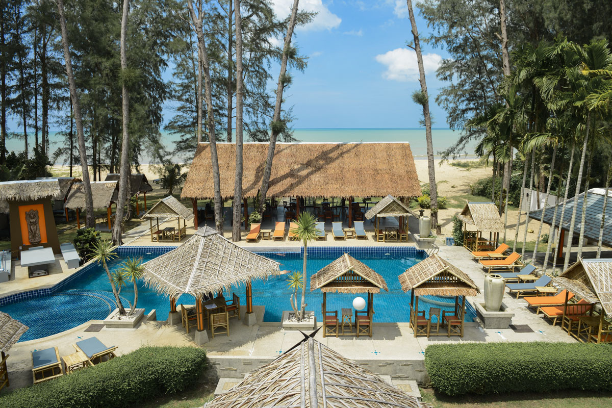 #Naturist Resort in #Thailand

I remember the first time I discovered this resort. #Attracted by this corner of paradise, a beach as far as the eye can see.

It was the place I had dreamed of for so many years. From #dream to #reality, I invite you to share a moment of happiness