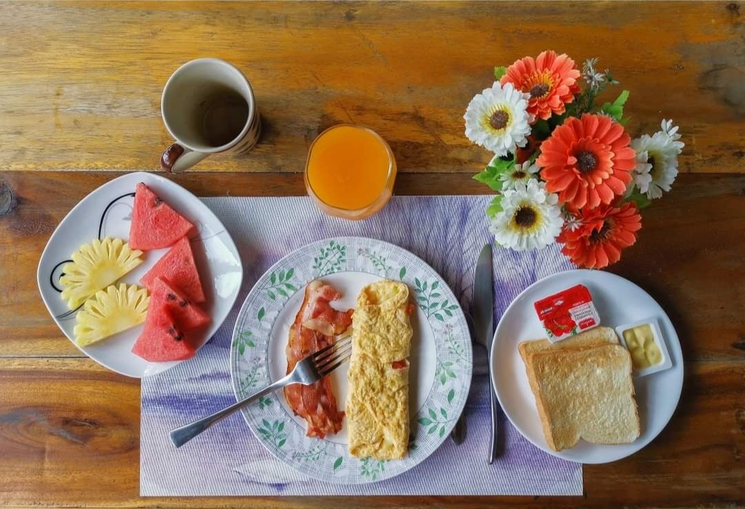 Starting the morning with a delicious meal prepared by our lovely cook. #clothingoptional #NudismoSocial #nudity2022 #NaturistLifestyle #NaturistBlog #Phuket #THAILAND #travel #vacation #vacay