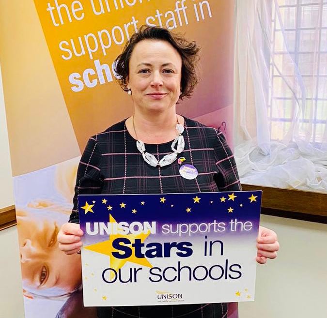 Support staff really are the #StarsInOurSchools. Today @unisontheunion are celebrating the incredible work that they do every day keeping our schools safe & helping pupils thrive. Great to join in highlighting the important roles that support staff play @NorthernUNISON