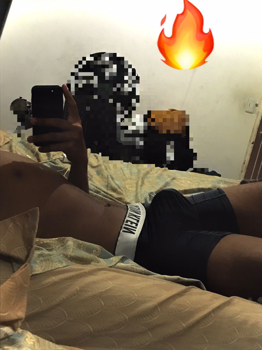 ChicoHot2004's tweet photo. 🔥💵 hablame 🥴🥴🥴 https://t.co/98D7CWLdgB