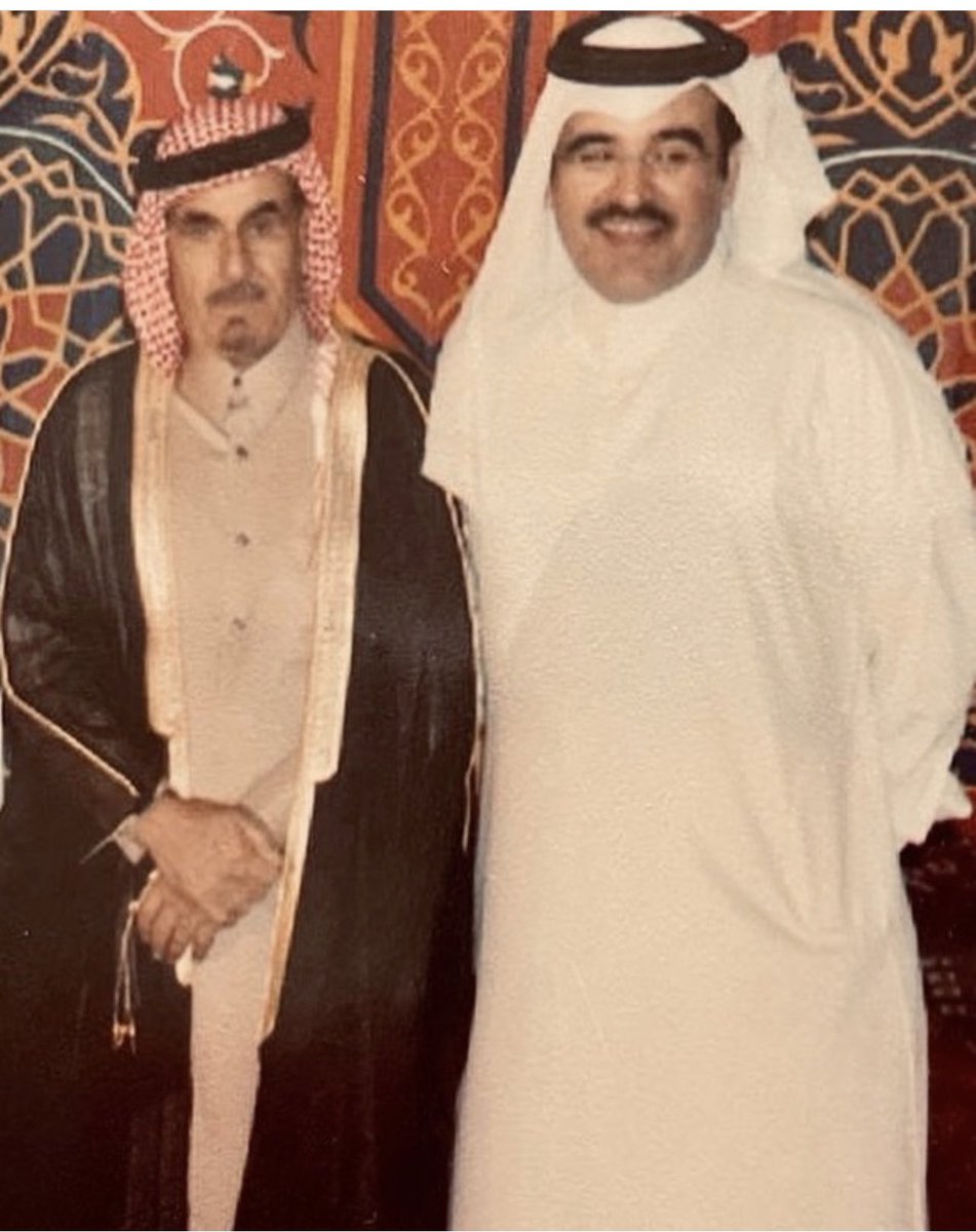 JA111122's tweet photo. الله يرحمك يابوي ( توفى في ٢٠١٠).
كم تمنيت ان تشهد كأس العالم في قطر وانت  الرياضي الذي دفعنا جميعاً انا واخواني الى حب الرياضة وكرة القدم بالتحديد عبر النادي الاهلي الذي انتمى اليه وعشقه.@fifaworldcup_ar @AlahliQatar https://t.co/1YLg0gL3s1