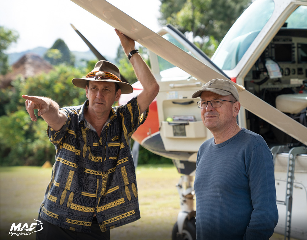 flying4life's tweet photo. MAF PNG have been working on a new partnership with Bread for the World. This collaboration will use a community-based training programme that looks to prevent #ViolenceAgainstWomen. Photos from a recent trip with BFTW showing them their partnership programmes. 📷 Landen Kelly https://t.co/5xW8GTbCgO