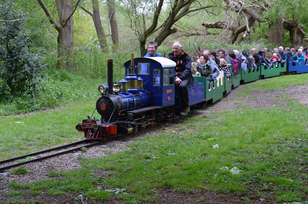 GlowstoneKatie's tweet photo. @YesterdaysBrit1 Great memories - there’s a brilliant one in #Cassiobury Park #watford which has been running for decades 👍 - great memories for kids 🙏 @AuthorWelland https://t.co/K1FPj90V51