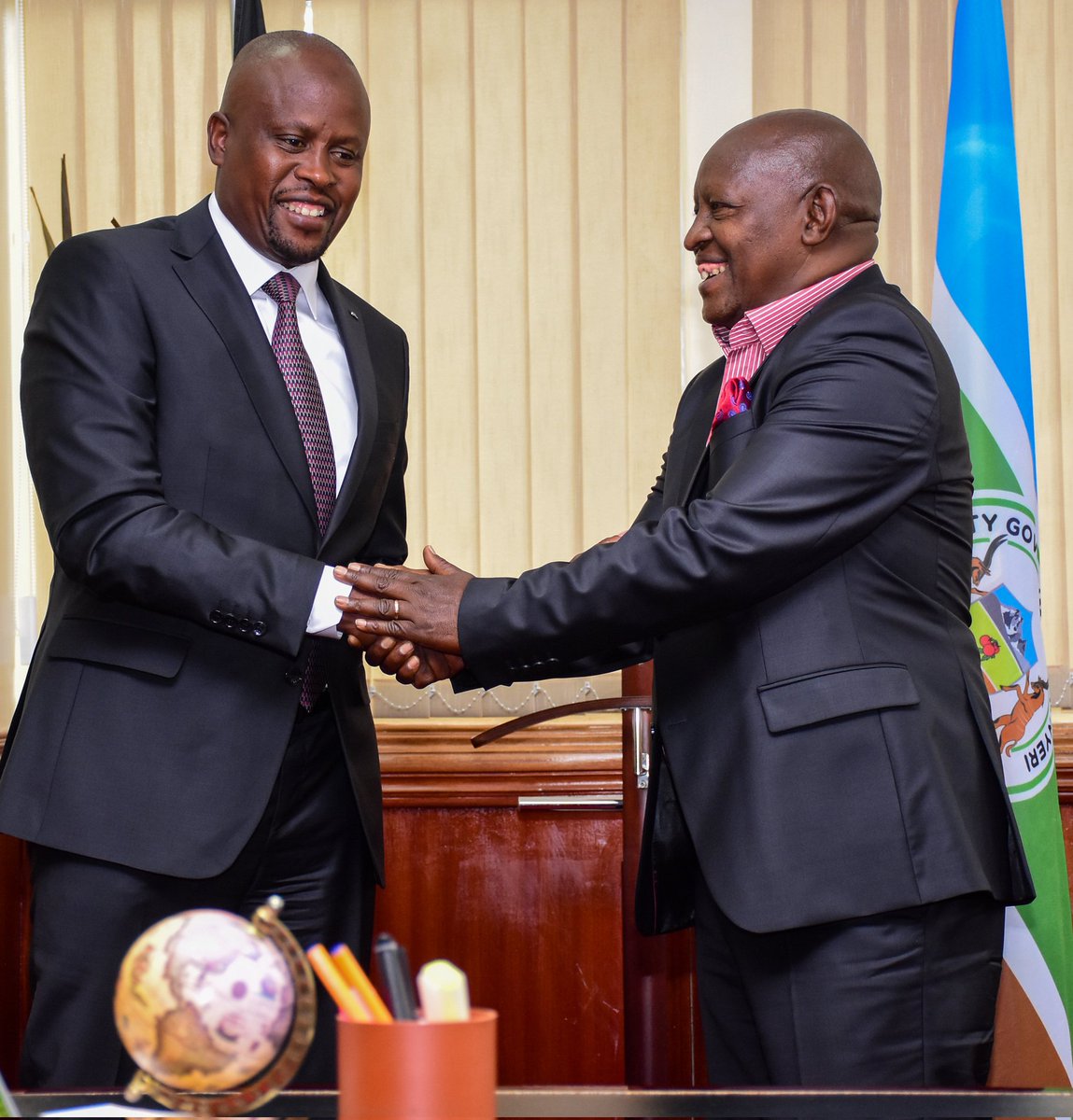 GovernorKahiga's tweet photo. I was glad to host EALA MP - elect @kaninikega1 who paid a courtesy call to my office.
I wish to congratulate the MP for his recent election as EALA MP, and as a son of the mountain, I welcome him home, as it is high time for Mt. Kenya leaders to unite as one. https://t.co/1vmZNygHMF
