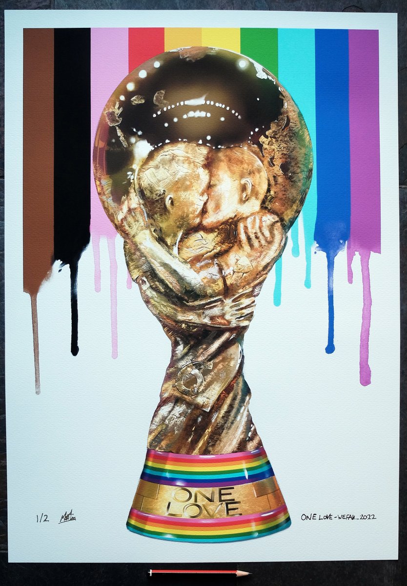 wefail's tweet photo. A2 #1 print of my World Cup painting with gold-leaf signature. I'll only ever be making two prints of this size and due to the painting being made on digital tablet I'd class the two as original master prints.

All proceeds go to Stonewall.

£1 start bid:
https://t.co/3Nl0fOJ0bD https://t.co/gjjlGzOWrb