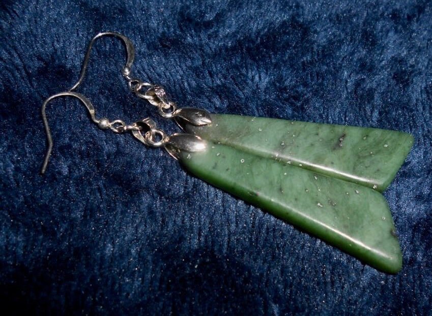 RockLadyRocks's tweet photo. Excited to share this item from my #etsy shop: Hand Carved B.C. JADE #EARRINGS *Nephrite #Jade from British Columbia #bcjade https://t.co/GR7DPTSyDJ https://t.co/RICZqiDo9l