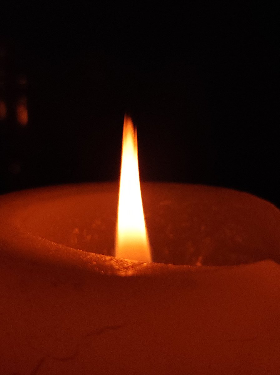 36 hours without electricity.
Thanks to all specialists who made efforts to restore damaged objects 🙏

I have accumulated a lot of things that I need to do, so I am all at work 💪
Have a good day friends 🤗✨