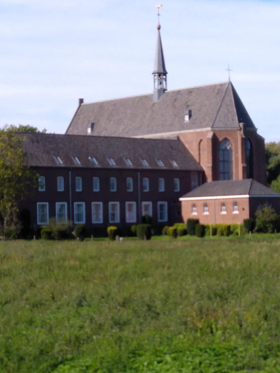 ArchiveCathInst's tweet photo. The Erfgoedcentrum Nederlands Kloosterleven near Nijmegen in the Netherlands. A centralised repository for the archives of religious institutes and a model example of the art of the possible! #catholicarchives https://t.co/wVkAt5mTmE