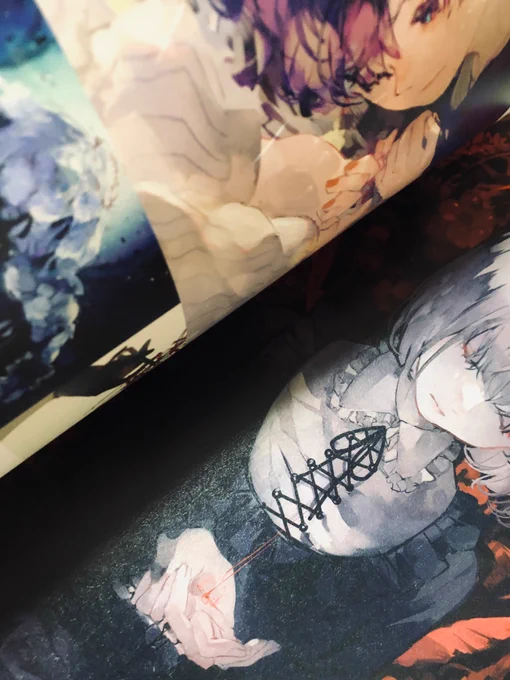 『ILLUSTRATION 2023』の見本誌を頂きました。素敵な作家さんばかりで脳が楽しい1冊です。毎日じっくり見たいです。𓀠#ILST2023 