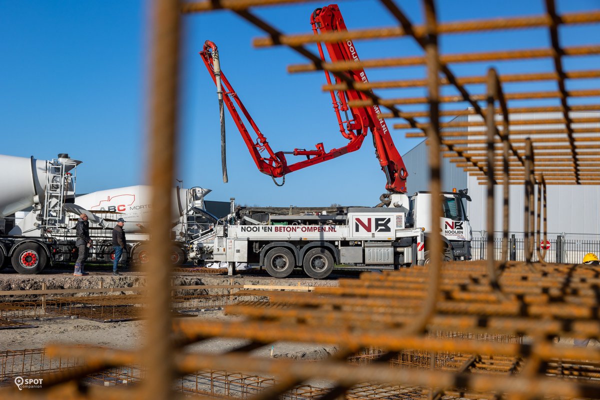 Er hebben zich de laatste tijd weer een hoop #nieuwe #bedrijven gevestigd op #bedrijvenpark Midden-Brabant Poort. Op onze website hebben wij een uitgebreid overzicht gemaakt.

Ben je nieuwsgierig? Neem snel een kijkje via deze link: ow.ly/5xGE50LN6nq