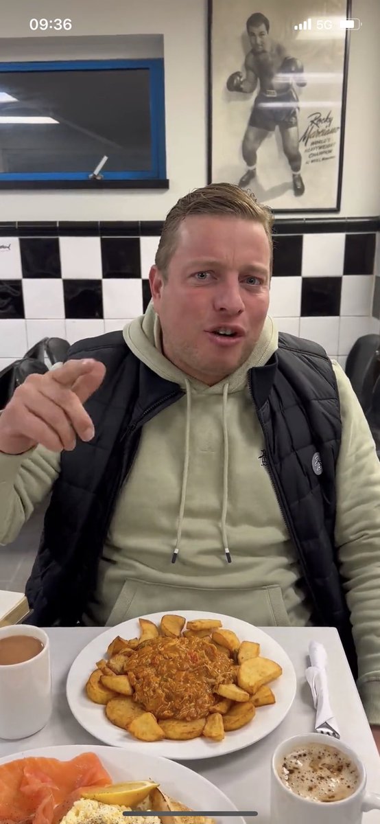 LADbible tweet media