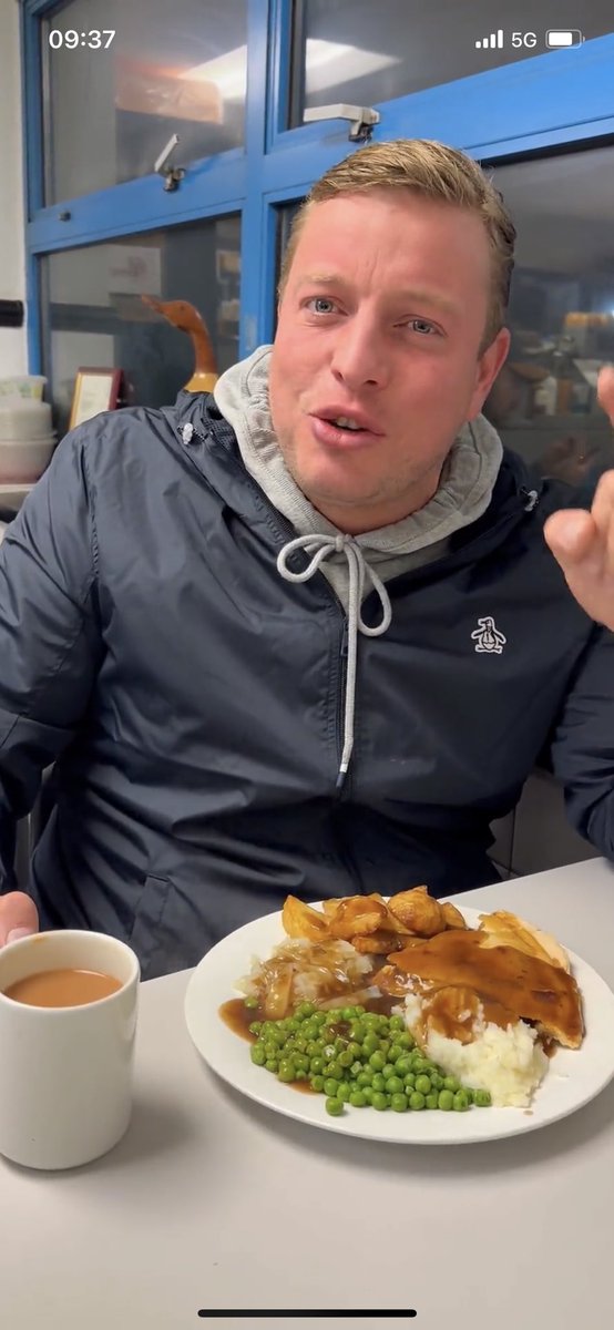 LADbible tweet media