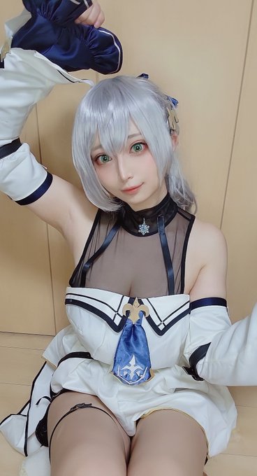 Twitterのコスプレ画像17