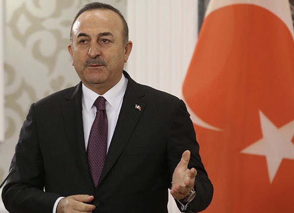 Dışişleri Bakanı Mevlüt Çavuşoğlu Van'a geliyormuş. Umarım Van'a Dışişleri Bakanlığı Yurtiçi Temsilciliği ile ilgili bir müjde verir. Türkiye'de 7 ilde bakanlığın temsilciliği var, Van'da neden olmasın? Temsilcilik, Van'a İran Konsolosluğu işini de kolaylaştırır.