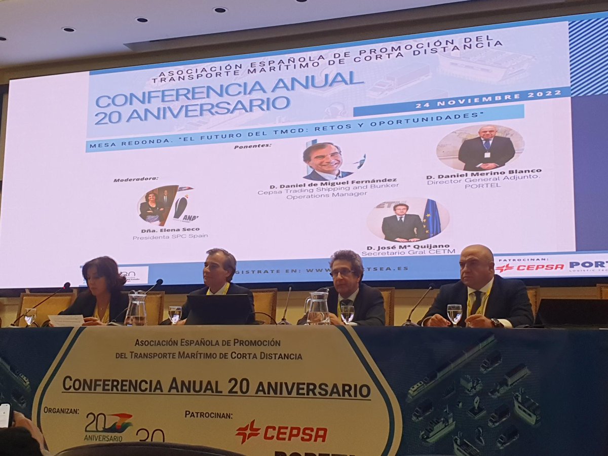 PortelLogTech's tweet photo. Portel, como empresa patrocinadora del evento, participó activamente con la intervención de su Director General Adjunto, Daniel Merino Blanco, en la mesa redonda: La tecnología al servicio de un TMCD más sostenible y eficiente; donde aportó su visión sobre Digitalización. https://t.co/Pe82m0PB7Y
