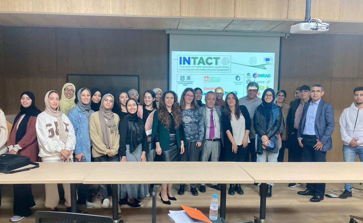 IntactProgetto's tweet image. On the 23rd of November 2022, the INTACT consortium in collaboration with Professor Loubna El Fels of the University of Marrakech organized a workshop about “Black truffles: current status and Prospects” at the Faculty of Sciences Semlalia. @um5rabat  
@CNRsocial_