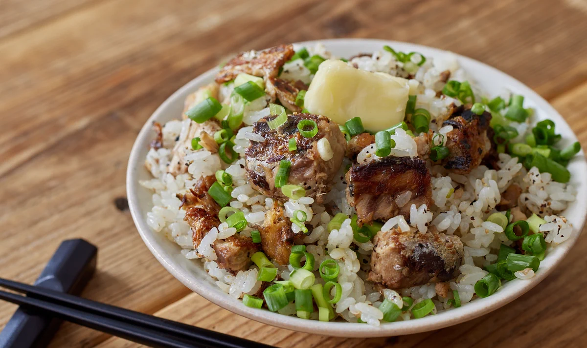 サバ缶&ご飯+ちょっとした材料で作れるのはすごく嬉しい！お手軽で美味しそうな「サバ缶」レシピ！