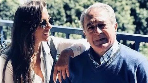 anabelforever00's tweet photo. 25 de noviembre de 2022 
Fallece el padre de anabel 
Bernardo Pantoja 
El pesame a su hija Anabel, su familia y esposa https://t.co/BCVEUZQoe8
