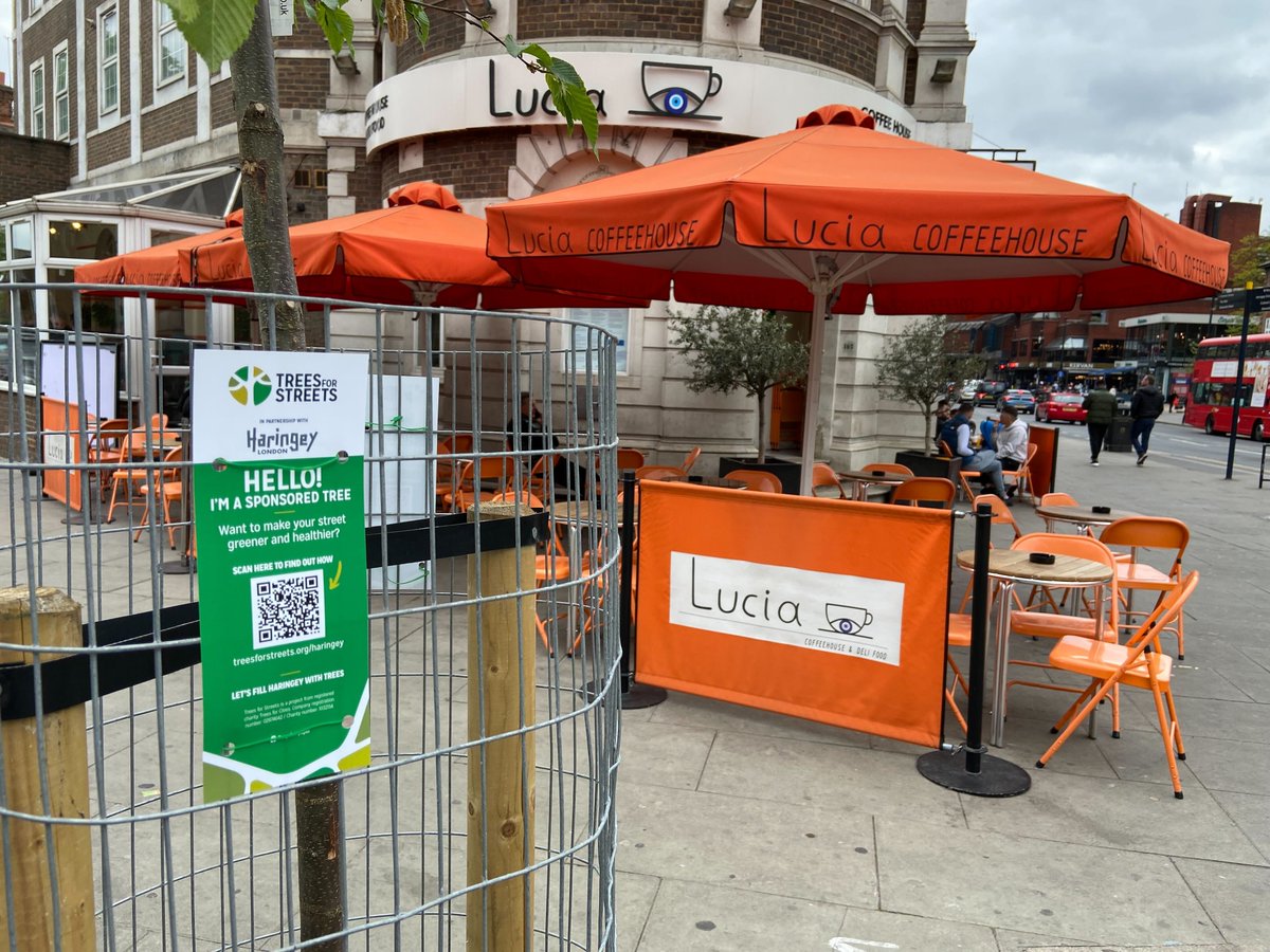 TreesforStreets's tweet image. #NationalTreeWeek starts tomorrow, and planting season has already started in some areas. 🌳🌳

If your council is tagged below, there's still time to sponsor a tree and have it planted this winter.

Make your request now: treesforstreets.org/start

#StreetTrees #UrbanGreening