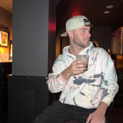 AllenChasteen's tweet photo. #NewProfilePic https://t.co/0NjpFa0Z80