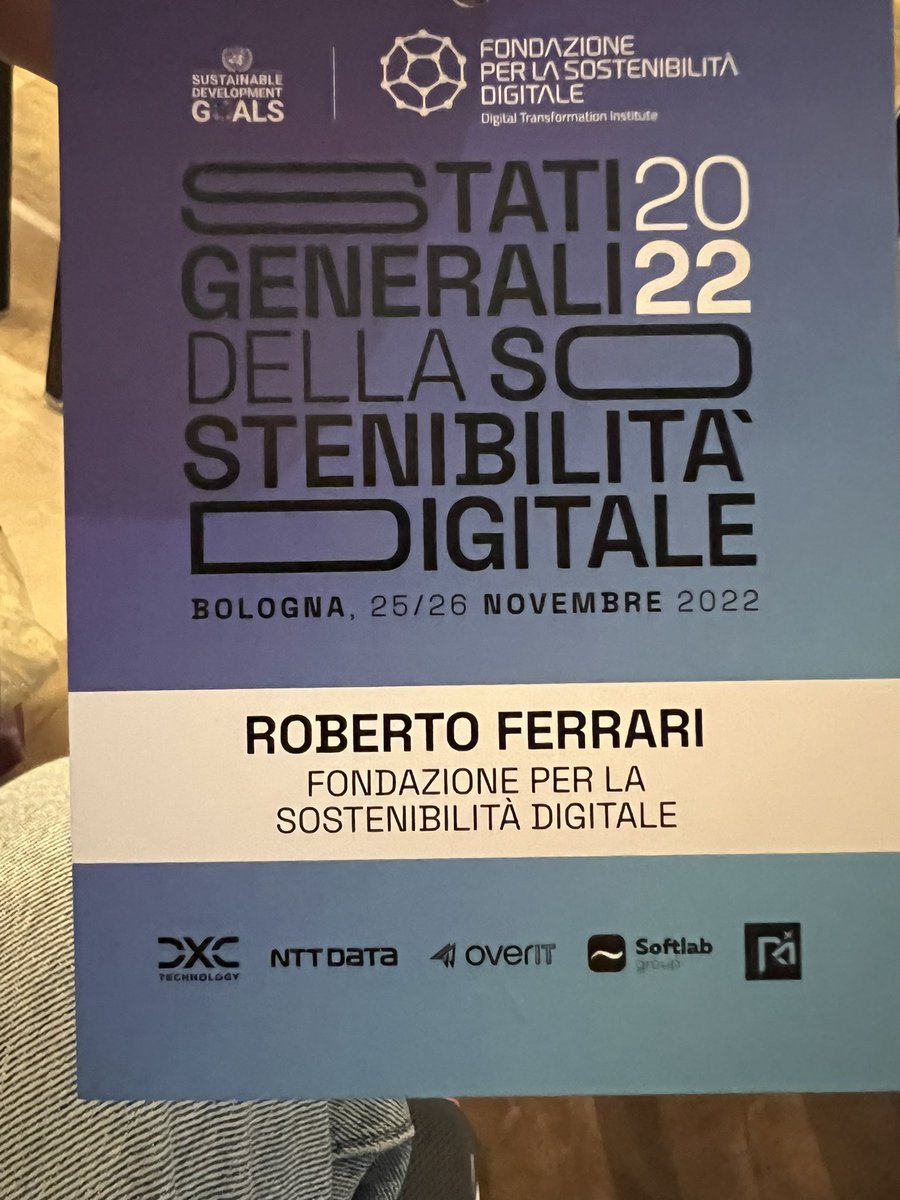 Ci siamo quasi, qualche minuto e si comincia! Due giorni ad immaginare il futuro con <a href="/stefanoepifani/">Stefano Epifani</a> e tutti i colleghi della fondazione <a href="/DigiTInst/">Fondazione per la Sostenibilità Digitale</a>