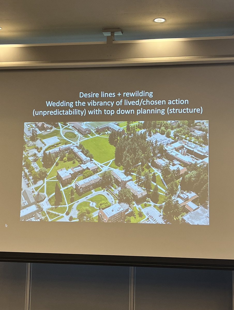 Very interesting presentation by <a href="/stevenlthorne/">steven thorne</a> at <a href="/Linguanum_eu/">Lingu@num</a> regarding the potential that rewilding language education has to support active, self-directed and autonomous learning. #LanguageLearning #DigitalWilds #DigitalCitizenship