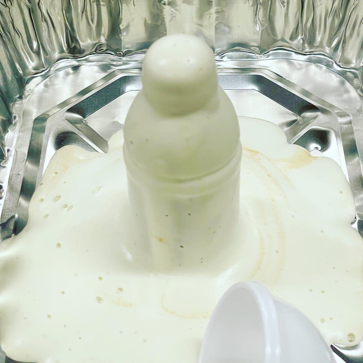 ScienceNutt's tweet photo. Today’s Lab: Elephant Toothpaste! Fun with chemical reactions 🧑‍🔬👨‍🔬👩‍🔬 @FCPS1Science @MMS_WOLVES #mmswolves #physicalscience #scienceisfun #sciencelabs #middleschool #elephanttoothpasteexperiment #fcps1 #elephanttoothpaste https://t.co/NH9cqOGukF