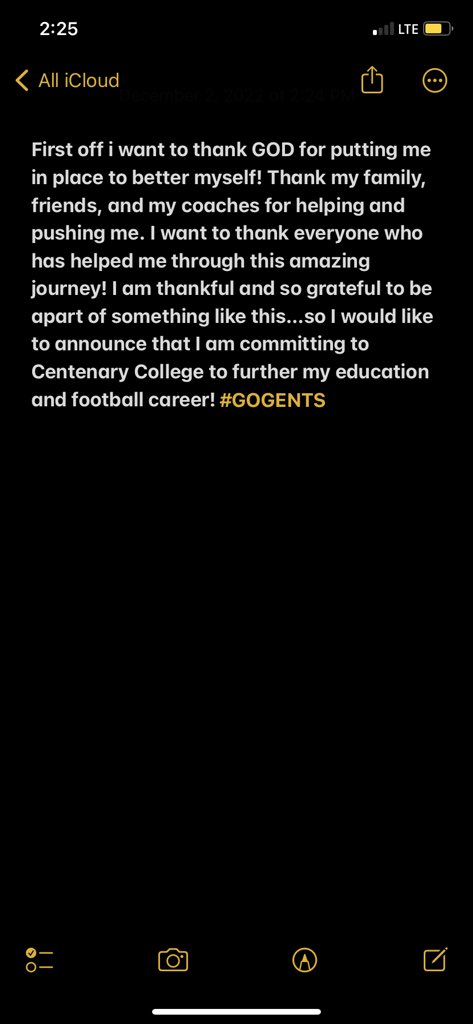 _kham2's tweet photo. 110% commited 
@Gents_Football https://t.co/I2IF3ktgTf