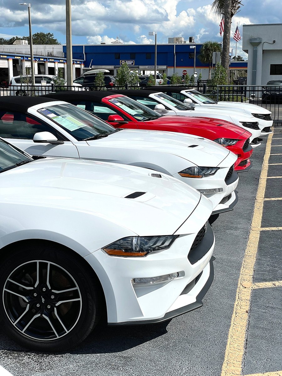 DriversMart's tweet image. If a fun, sporty convertible is on your wish list this year, we know just the place to look and pick one out. 😉