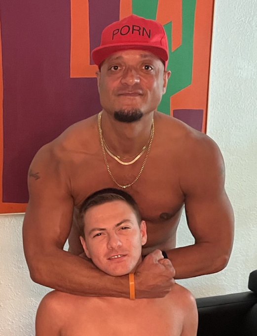 dominant_alex