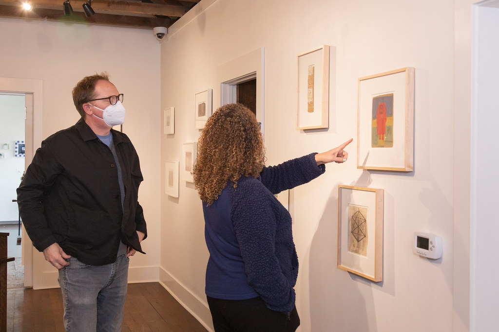 After almost a year on display, our current exhibition, Ways of Knowing, will conclude on December 31, 2022. Catch it before it's gone during the James Castle House's open hours, Thursday - Saturday, 11 a.m. - 5 p.m. 
Learn more at bit.ly/2GSckOX