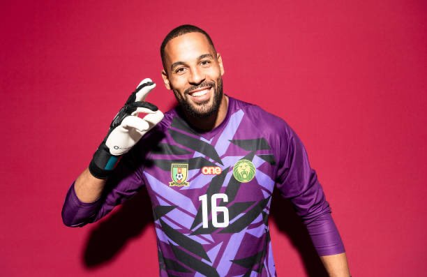 TheCameroonianZ's tweet photo. Devis Epassy 💫

#CAMEROUN 0⃣ 🆚 0⃣ #BRESIL

#CMRBRE  #TeamCameroon #Qatar2022 #CoupeDuMondeFIFA #FIFAWorldCup #Cameroon 🇨🇲 https://t.co/wS1oC1vuxR