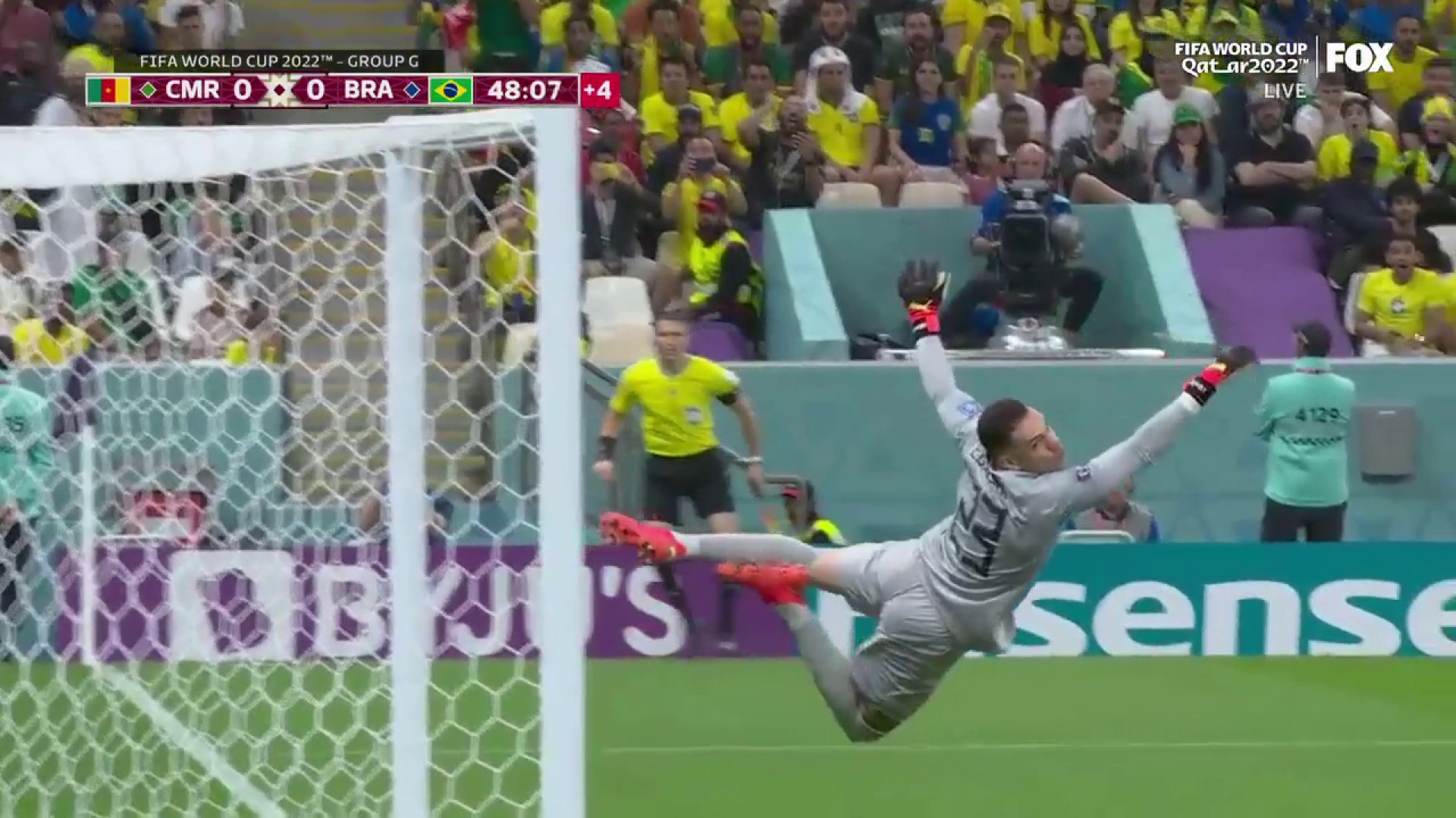 Wow 😳

What a SAVE by Ederson 🔥”