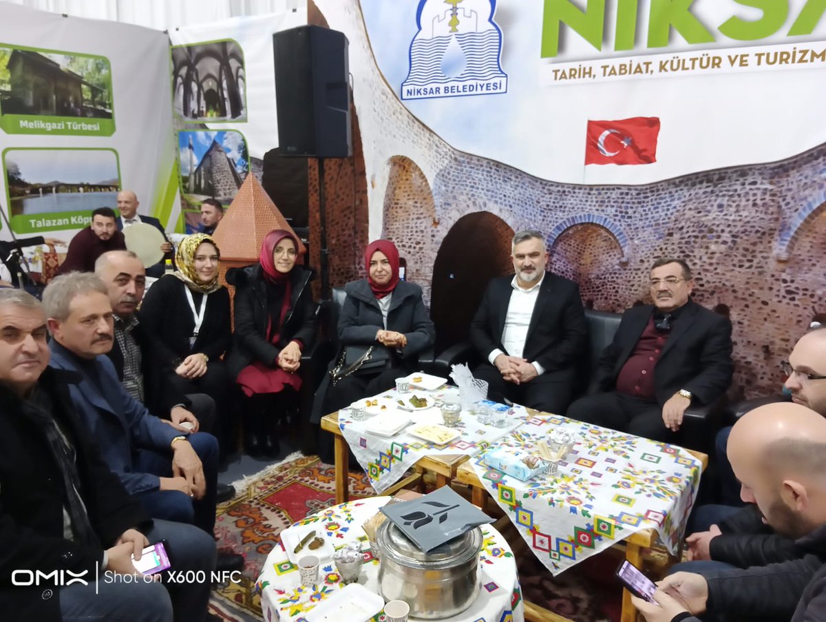 TanrUca's tweet photo. Tokat Tanıtım Günleri'nde Niksar Standını ziyaret ettik. İlçe Başkanımizla istişarelerde bulunduk.
@osmannnurika 
@semih_tepebas https://t.co/TqvqCmaeqH
