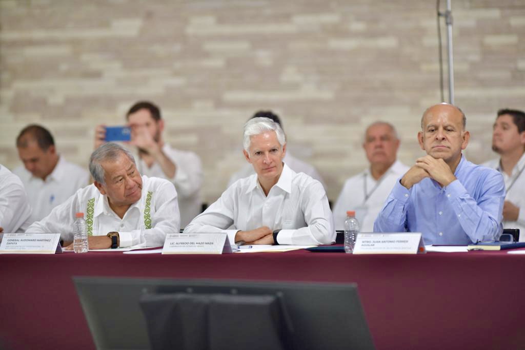 También asistí a la Sesión Ordinaria del Consejo Nacional de Protección Civil que encabezó el Presidente <a href="/lopezobrador_/">Andrés Manuel</a>.
