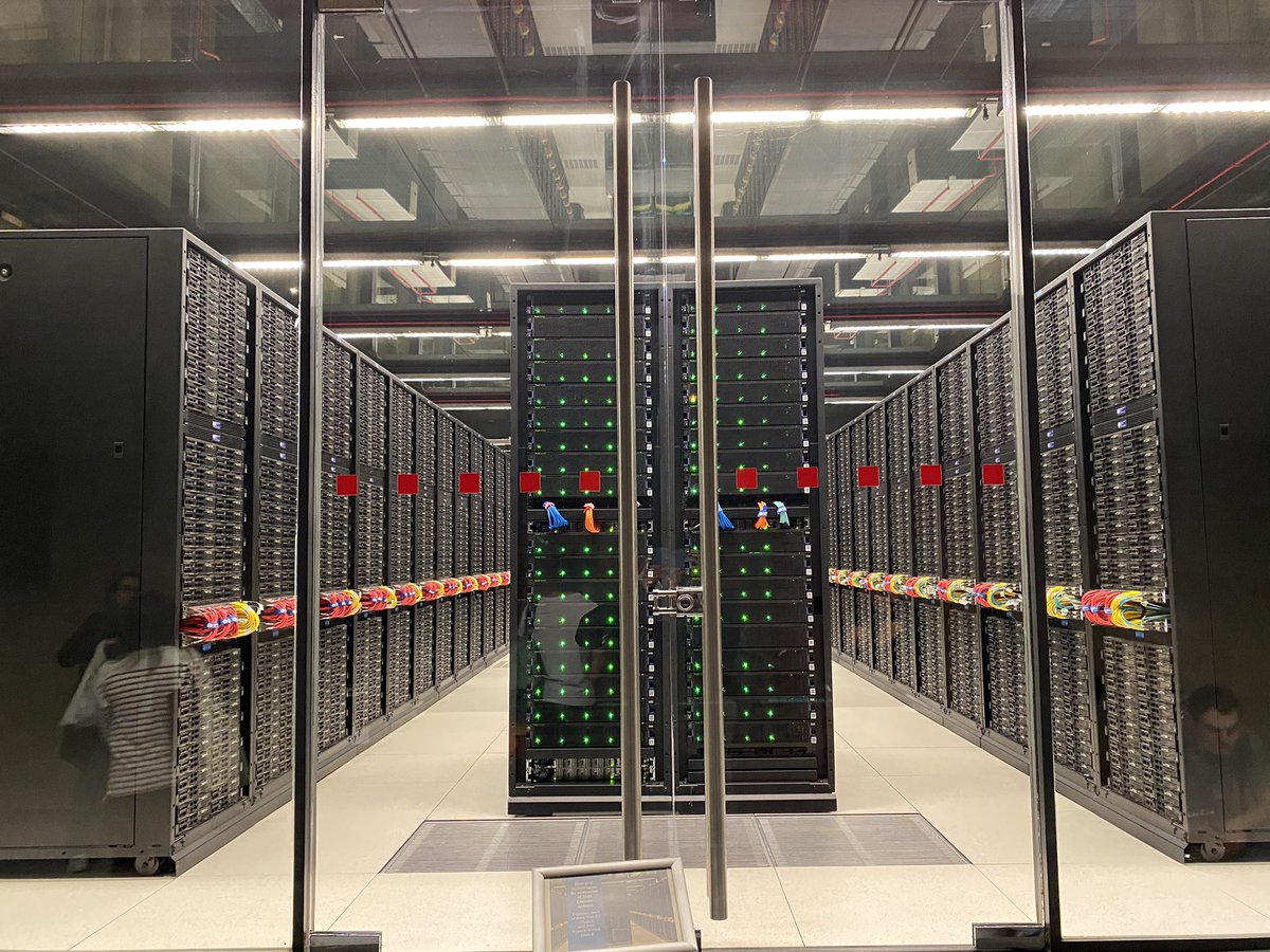 Gigaglobal's tweet photo. Today the Giga team had a chance to visit the @BSC_CNS, one of Europe’s leading supercomputing centre which is built to generate international cutting-edge research and innovative technology transfer. Thank you for hosting us #GigaNerds https://t.co/KQ2jdvlawv