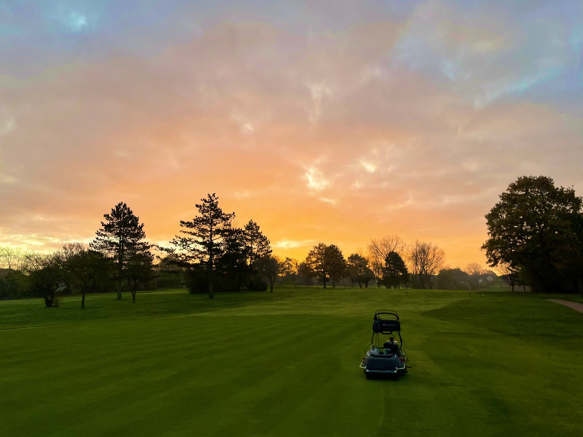 Nothing beats sunrise 🤌🏻