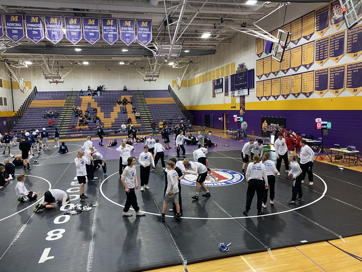 TRF_Wrestling's tweet photo. Boys and girls getting ready to rock at the first tourney of the year!! Sporting the new warm up whites! #sorrymoms #CWCW https://t.co/MLqy0ih2fa